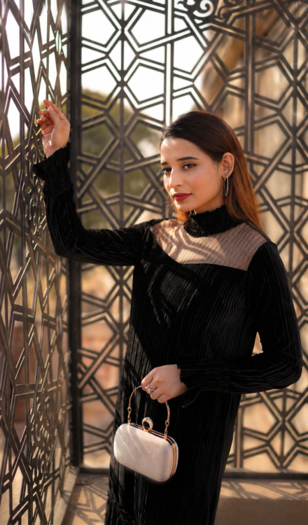 Light Gold elegant clutch with a subtle shimmer and texture